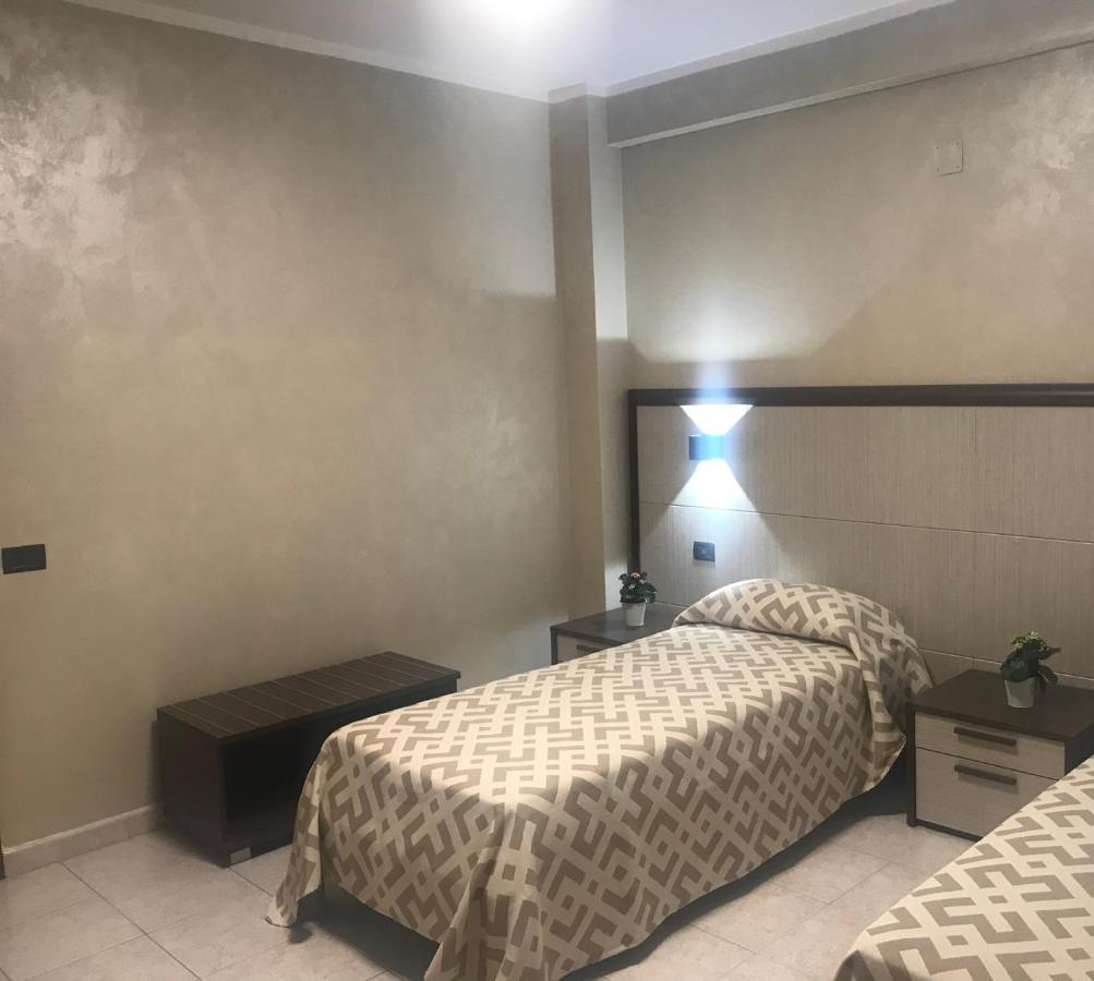 Al Dolmen Bed & Breakfast Monte Sant'Angelo Luaran gambar
